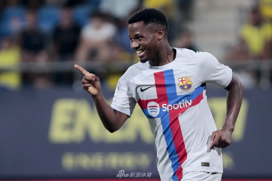 袁悦组合的 袁悦组合的