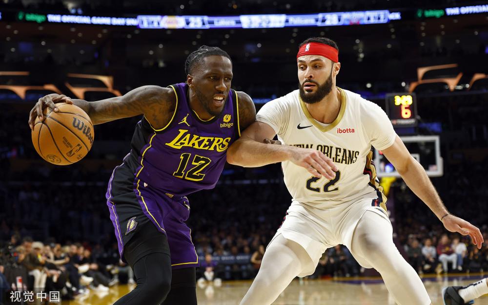 我们期待他 我们期待他