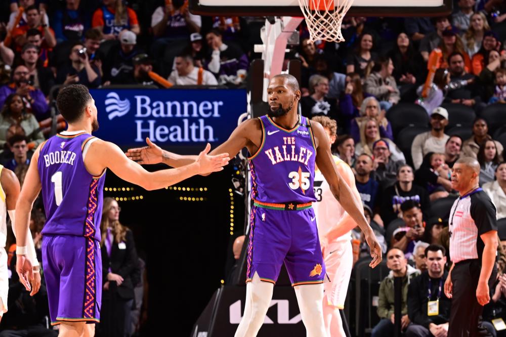 被对手断球 被对手断球